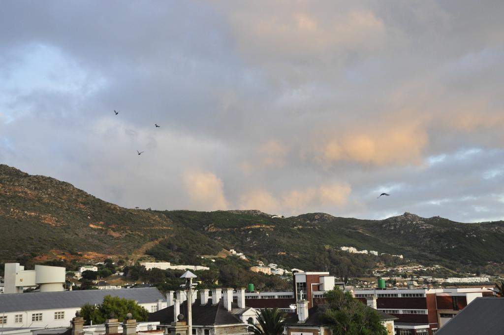 Central Hotel Guest House Simon's Town Exterior photo